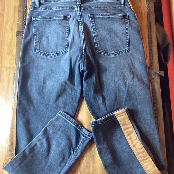 BDG jeans 34X32 (current 32X30.5) - Picture 6 of 10